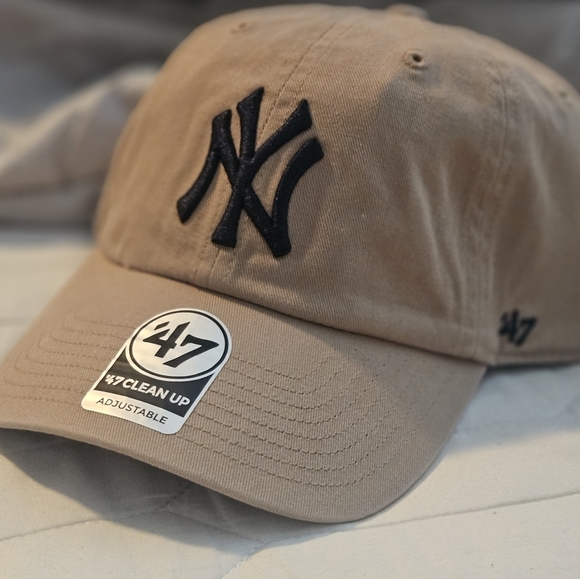 New York tan OS fits all baseball cap - Picture 3 of 3